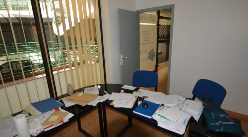 Local commercial Hyper centreA.B.I - Agence Bourdarios Immobilier - A.B.I  Agence Bourdarios Immobilier-3