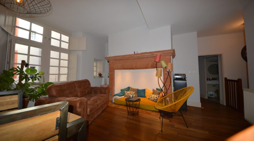 Bel Appartement ancien de caractère