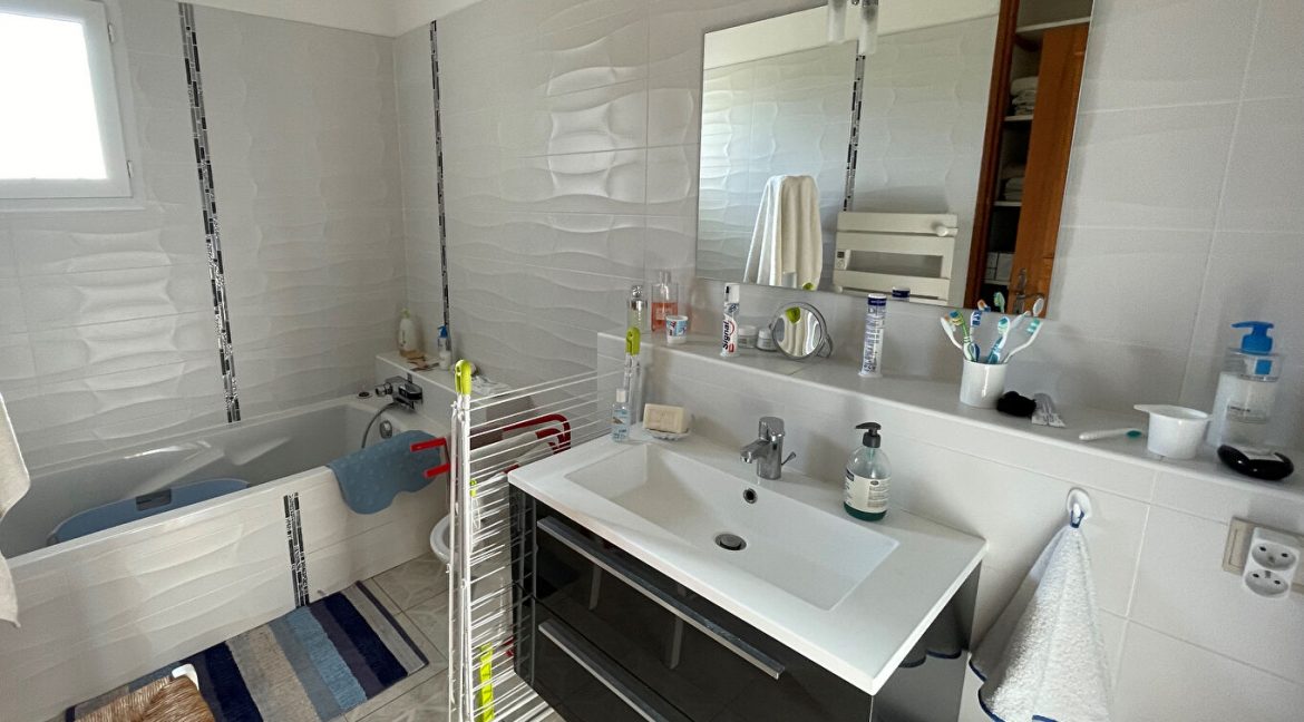Maison plain-pied aux portes de MontaubanA.B.I - Agence Bourdarios Immobilier - A.B.I  Agence Bourdarios Immobilier-4