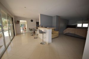 MAISON TRADITIONELLE T6 avec GRAND STUDIO Indépendant 40m²   pisicine sur un  Terrain de 1600 m²A.B.I - Agence Bourdarios Immobilier - A.B.I  Agence Bourdarios Immobilier-2