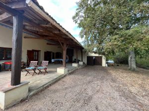 Maison 225 m2 avec piscine et 1
