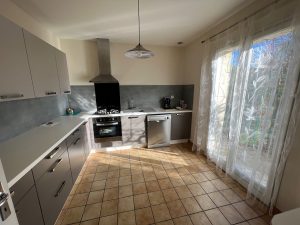 Maison 95m² de plain-pied sur 2000m² de terrainA.B.I - Agence Bourdarios Immobilier - A.B.I  Agence Bourdarios Immobilier-4