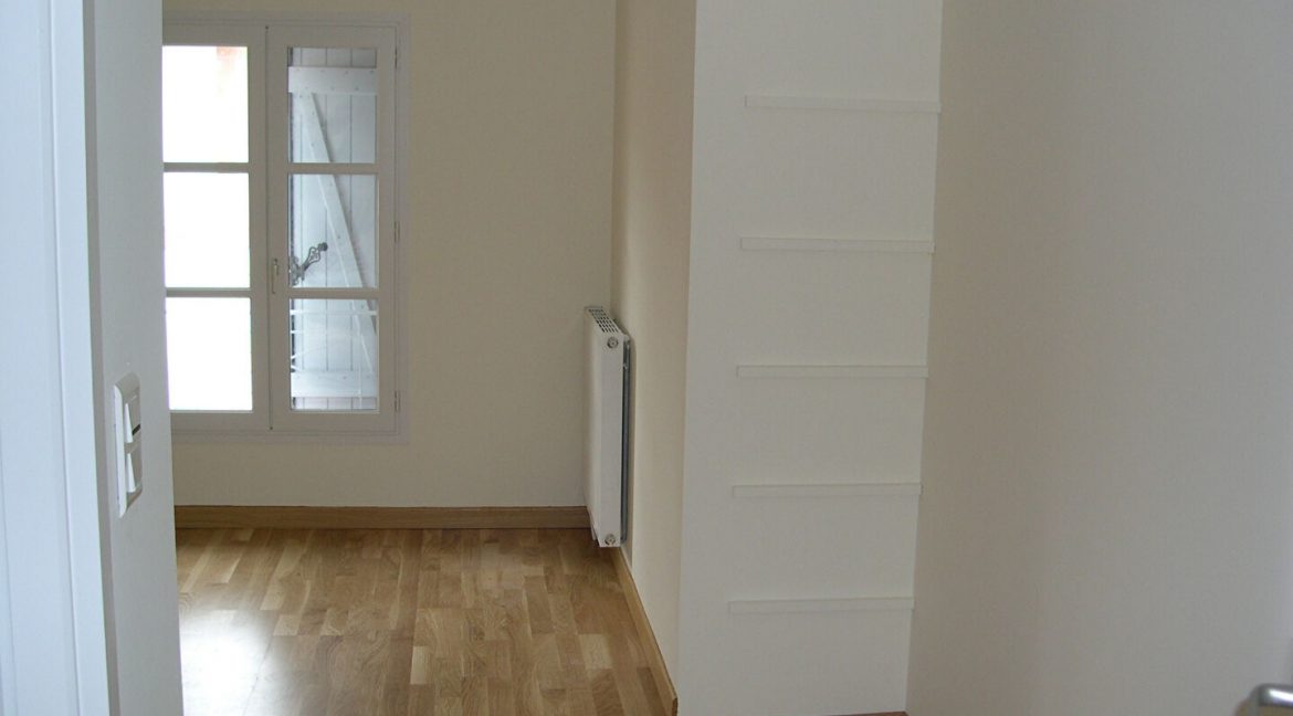Bel Immeuble ancien loué