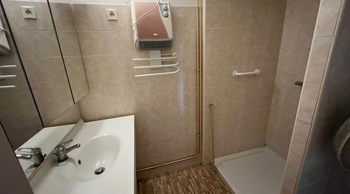 Maison 8 pièce(s) 180 m²
