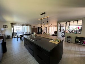 Contemporaine de 200 m² plain-pied PoutyA.B.I - Agence Bourdarios Immobilier - A.B.I  Agence Bourdarios Immobilier-2