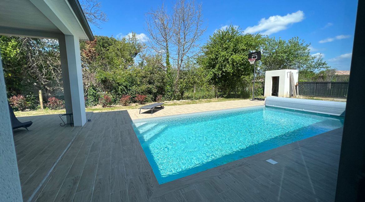 Contemporaine de 200 m² plain-pied PoutyA.B.I - Agence Bourdarios Immobilier - A.B.I  Agence Bourdarios Immobilier-11