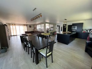 Contemporaine de 200 m² plain-pied PoutyA.B.I - Agence Bourdarios Immobilier - A.B.I  Agence Bourdarios Immobilier-3