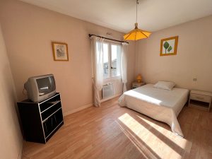 10 minutes Montauban -Sud Maison traditionnelle de7 pièces 175 m2A.B.I - Agence Bourdarios Immobilier - A.B.I  Agence Bourdarios Immobilier-7