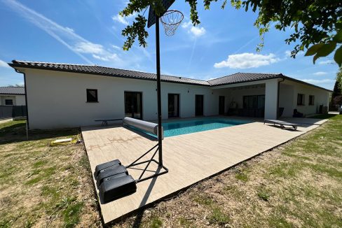 Contemporaine de 200 m² plain-pied PoutyA.B.I - Agence Bourdarios Immobilier - A.B.I  Agence Bourdarios Immobilier-1