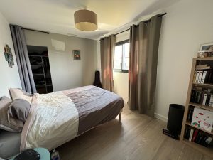 Contemporaine de 200 m² plain-pied PoutyA.B.I - Agence Bourdarios Immobilier - A.B.I  Agence Bourdarios Immobilier-6