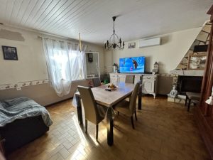 ANCIENNE FERMEA.B.I - Agence Bourdarios Immobilier - A.B.I  Agence Bourdarios Immobilier-3