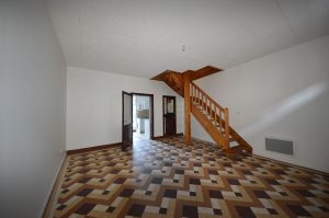 IMMEUBLE  T3 et T2 Bis de 170 m²  avec cours  dépendances centre-villageA.B.I - Agence Bourdarios Immobilier - A.B.I  Agence Bourdarios Immobilier-2