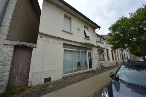 Immeuble mixte coeur de Villebourbon 5 pièces 165 m2  terrasse caveA.B.I - Agence Bourdarios Immobilier - A.B.I  Agence Bourdarios Immobilier-1