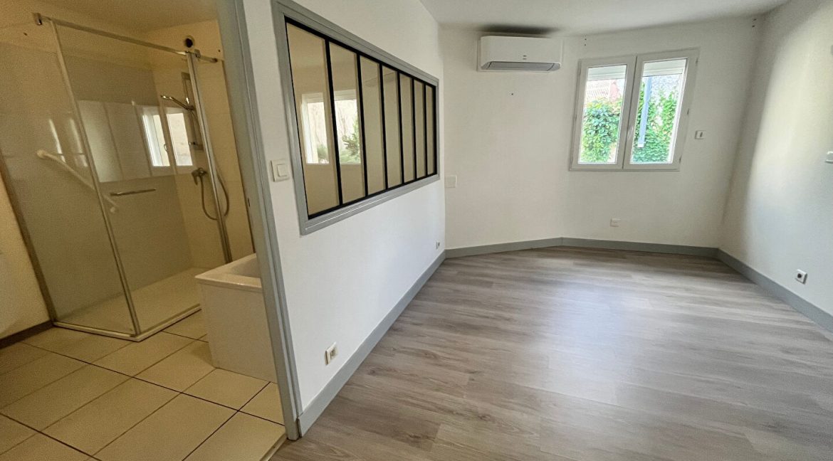 Appartement 2 pièces centre-ville parfait étatA.B.I - Agence Bourdarios Immobilier - A.B.I  Agence Bourdarios Immobilier-1