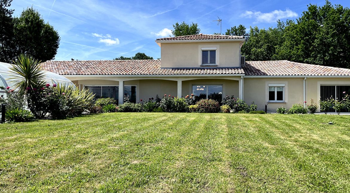 Belle propriété à Montauban le FauA.B.I - Agence Bourdarios Immobilier - A.B.I  Agence Bourdarios Immobilier-13