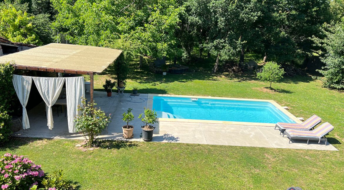 Grande maison 5ch Piscine à PoutyA.B.I - Agence Bourdarios Immobilier - A.B.I  Agence Bourdarios Immobilier-1