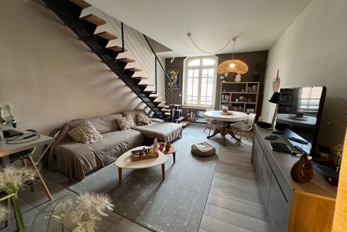 Appartement T4 1er étage centre villeA.B.I - Agence Bourdarios Immobilier - A.B.I  Agence Bourdarios Immobilier-1