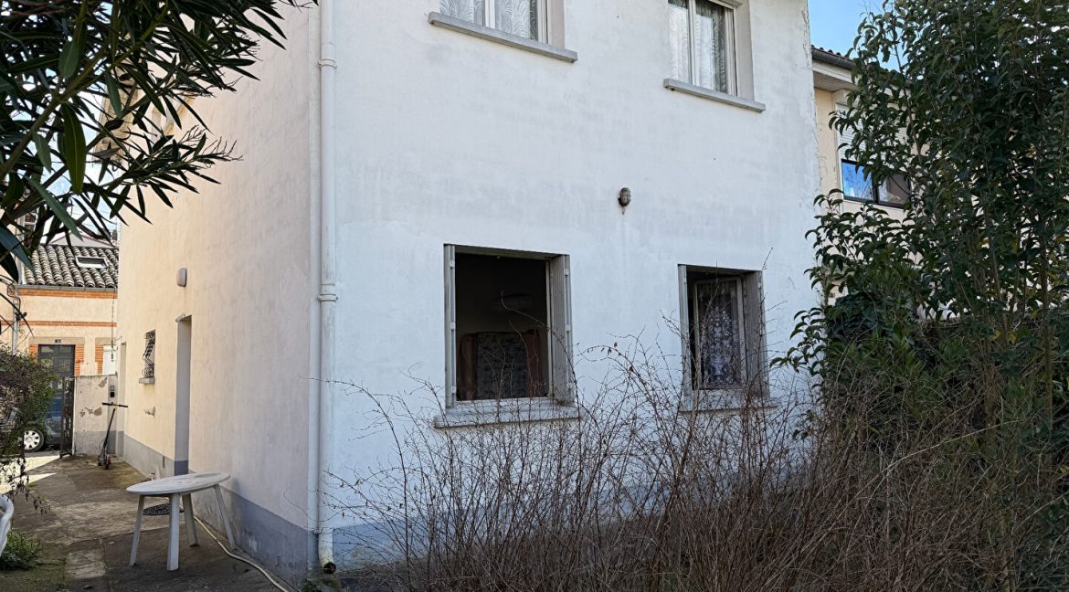 Maison Jardin garage au coeur de VillebourbonA.B.I - Agence Bourdarios Immobilier - A.B.I  Agence Bourdarios Immobilier-7