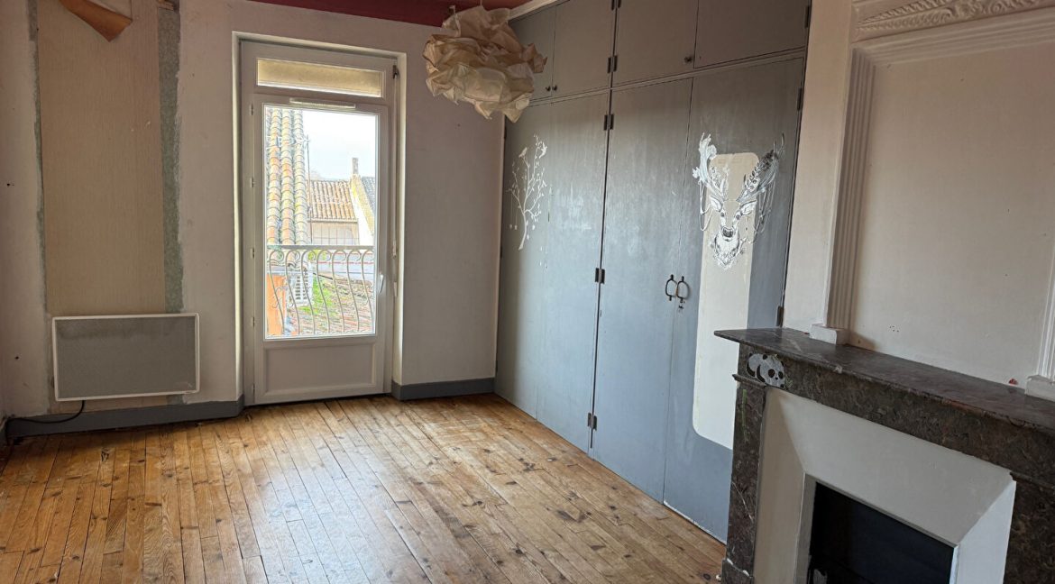 Centre Lafrançaise - Spacieuse maison de villeA.B.I - Agence Bourdarios Immobilier - A.B.I  Agence Bourdarios Immobilier-2