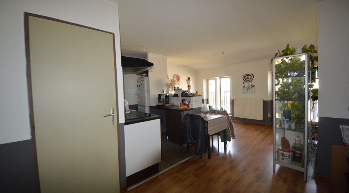 Immeuble de rapport de 8 lots à VillebourbonA.B.I - Agence Bourdarios Immobilier - A.B.I  Agence Bourdarios Immobilier-5