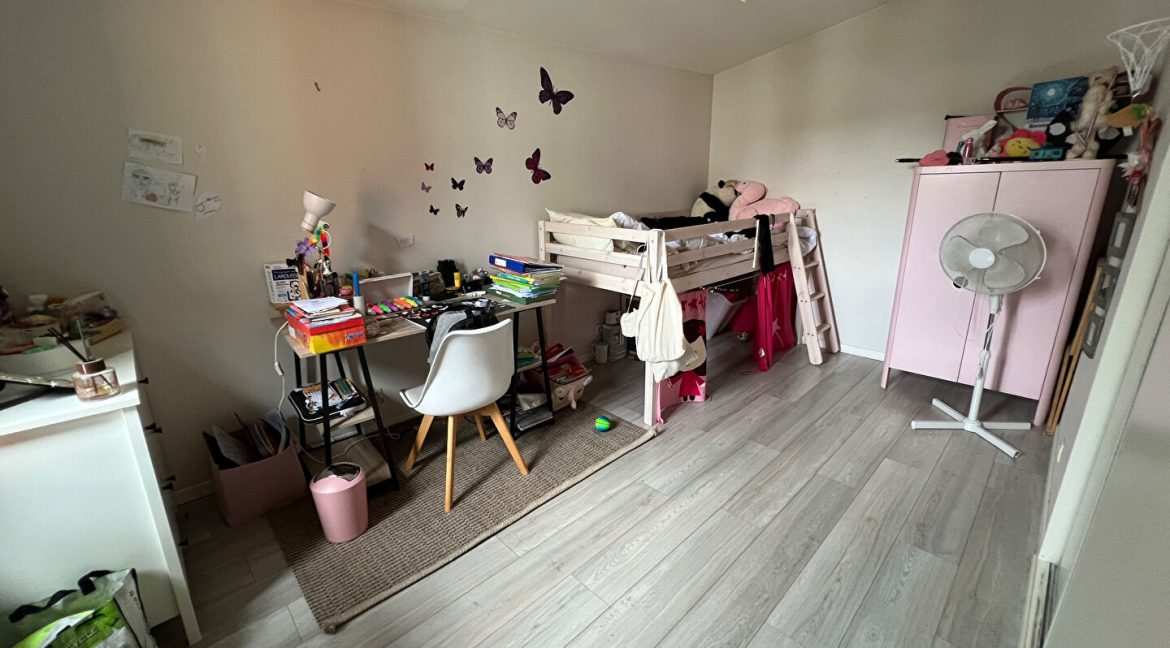 Appartement T4 1er étage centre villeA.B.I - Agence Bourdarios Immobilier - A.B.I Agence Bourdarios Immobilier-6