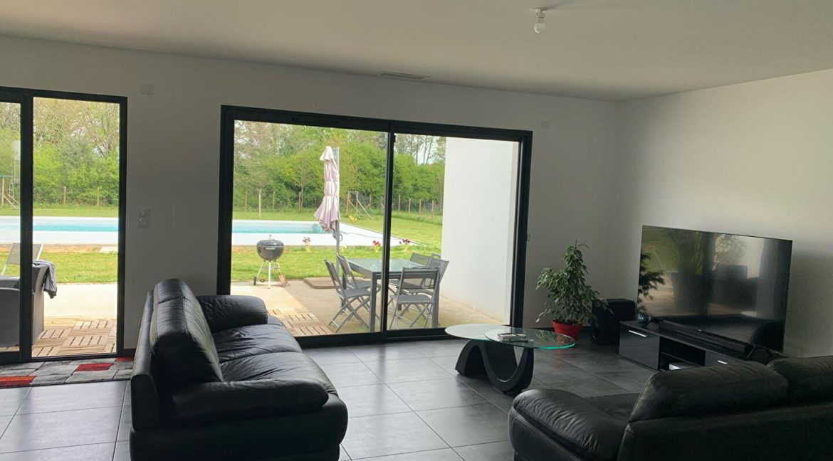 Un cadre de vie privilégié à Barry-d'IslemadeA.B.I - Agence Bourdarios Immobilier - A.B.I Agence Bourdarios Immobilier-7