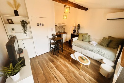 Studio Terrasse à Montauban Centre-ville16 m2A.B.I - Agence Bourdarios Immobilier - A.B.I  Agence Bourdarios Immobilier-1