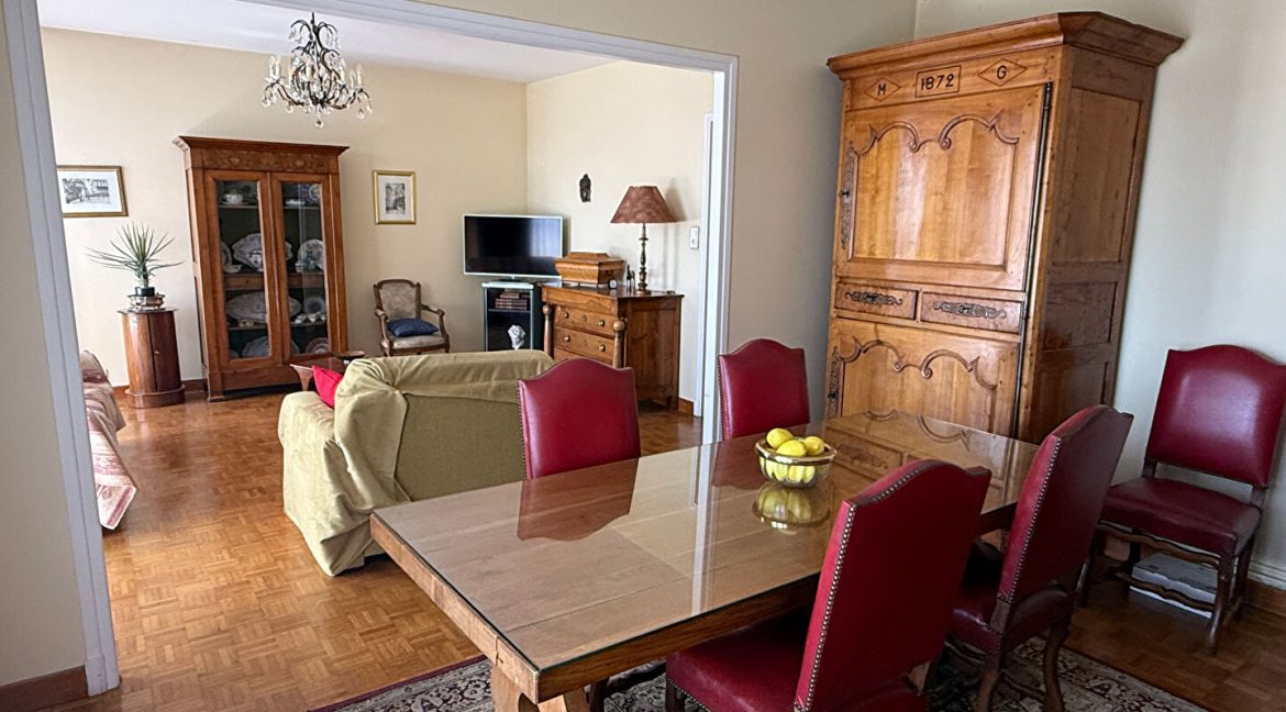 Montauban C-V Appart. 5 Pièces parking balconA.B.I - Agence Bourdarios Immobilier - A.B.I Agence Bourdarios Immobilier-1
