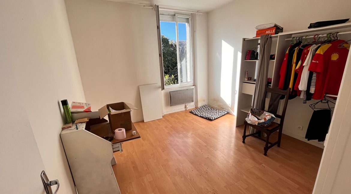 Immeuble en ville 2 appartements avec cours et garagesA.B.I - Agence Bourdarios Immobilier - A.B.I Agence Bourdarios Immobilier-11