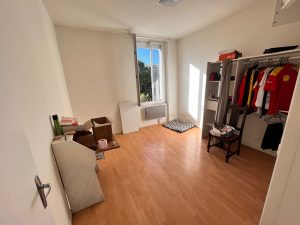 Immeuble en ville 2 appartements avec cours et garagesA.B.I - Agence Bourdarios Immobilier - A.B.I  Agence Bourdarios Immobilier-11