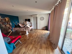 Immeuble en ville 2 appartements avec cours et garagesA.B.I - Agence Bourdarios Immobilier - A.B.I  Agence Bourdarios Immobilier-3