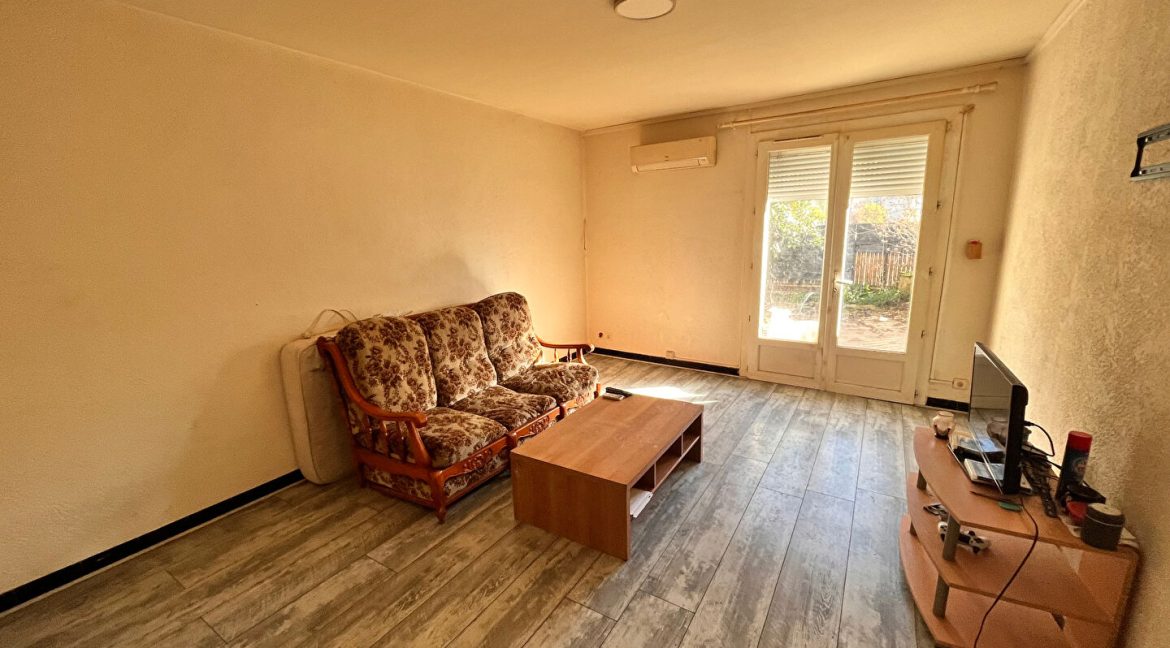 Immeuble en ville 2 appartements avec cours et garagesA.B.I - Agence Bourdarios Immobilier - A.B.I Agence Bourdarios Immobilier-7